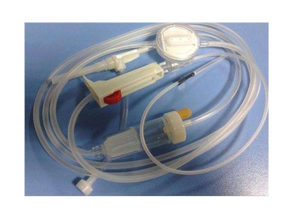 一次性使用精密過(guò)濾輸液器(精密輸液器) 帶針