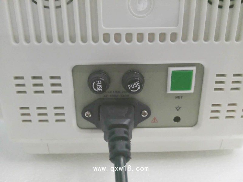 DJ-12Q多參數(shù)監(jiān)護(hù)儀