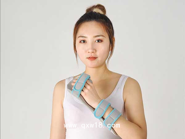 廠家供應(yīng) 腕關(guān)節(jié)矯形器 舟骨骨折功能位手托 護(hù)手托護(hù)具