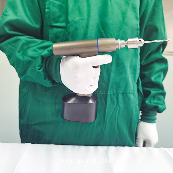 電池供電骨組織手術(shù)設備-慢鉆（慢速醫(yī)用電動骨鉆）