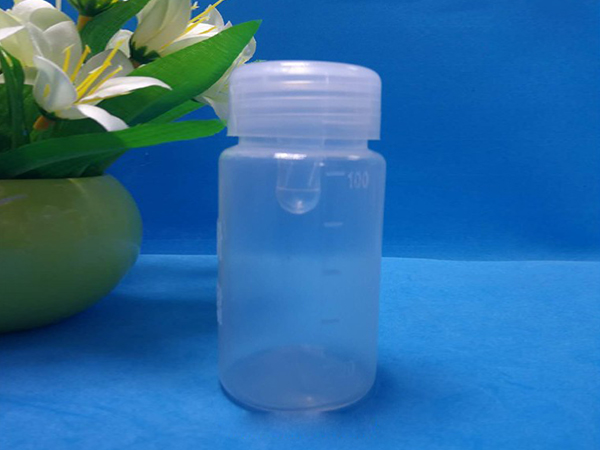 NICU新生兒科專用100ml一次性奶瓶醫(yī)用奶瓶環(huán)氧.jpg